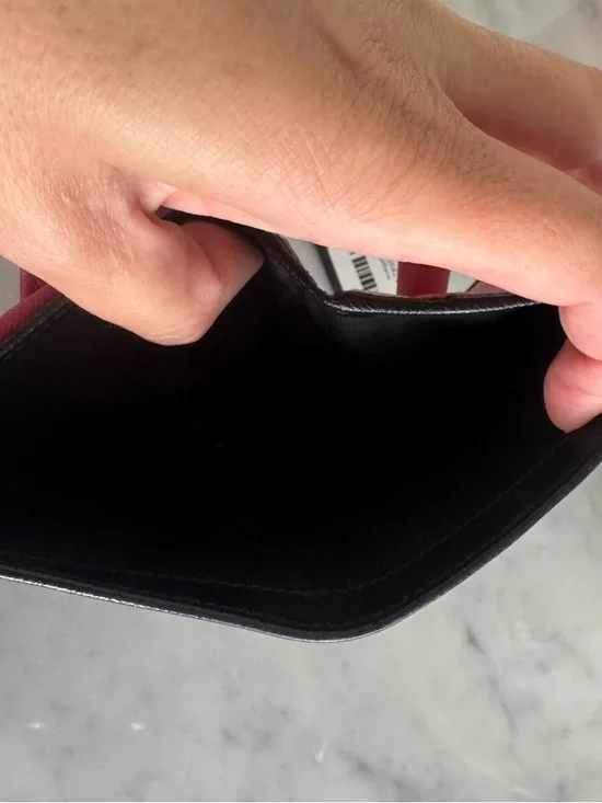 Prada bi-fold wallet black saffiano - Picture 4 of 8